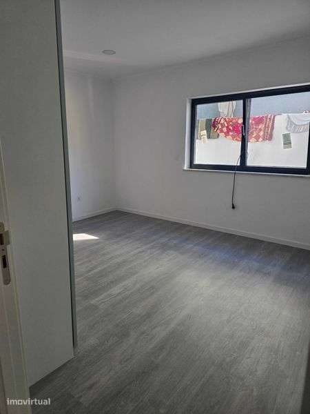 Andar Moradia T2 - Grande imagem: 5/6