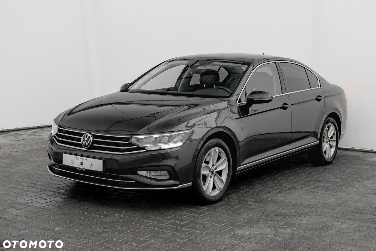 Volkswagen Passat 2.0 TDI Elegance DSG - 2