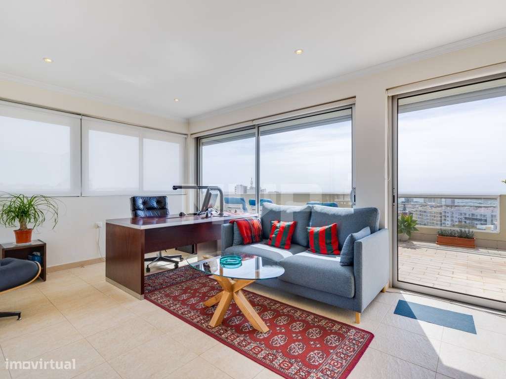 Apartamento T3 Duplex com terraço superior vista Ria em Faro-20