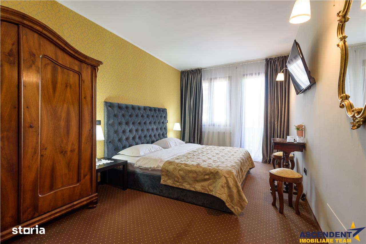 Langa Castelul Bran: Pensiune + restaurant + transfer afacere activa - Imagine principală: 3/20