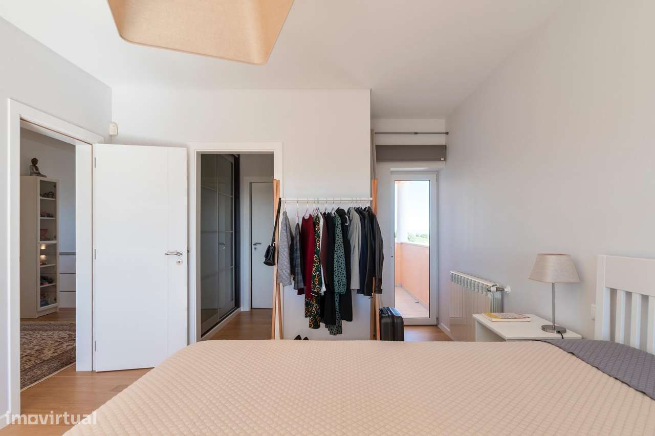 Moradia T3 com Jardim e Garagem | Construída em 2011 | São Pedro...-34