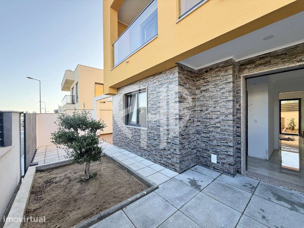 Moradia Isolada T4 Nova com Piscina Aquecida | Caparica | Conclusão...-46