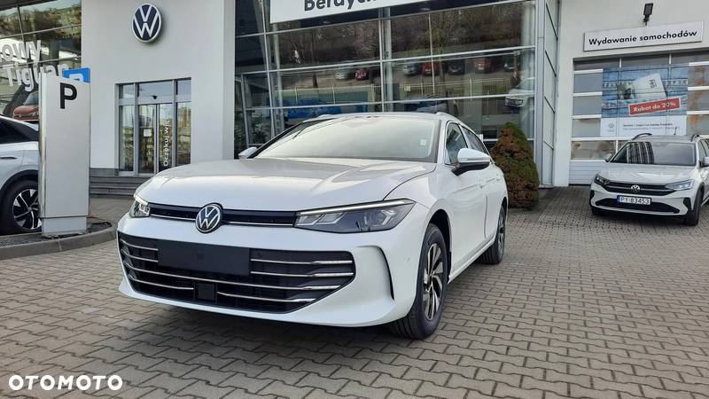 Volkswagen Passat 1.5 TSI ACT mHEV Business DSG - 4