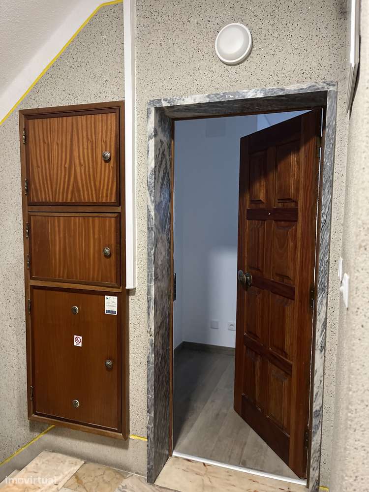 T3 REMODELADO NA URBANIZAÇÃO DO INFANTADO-1