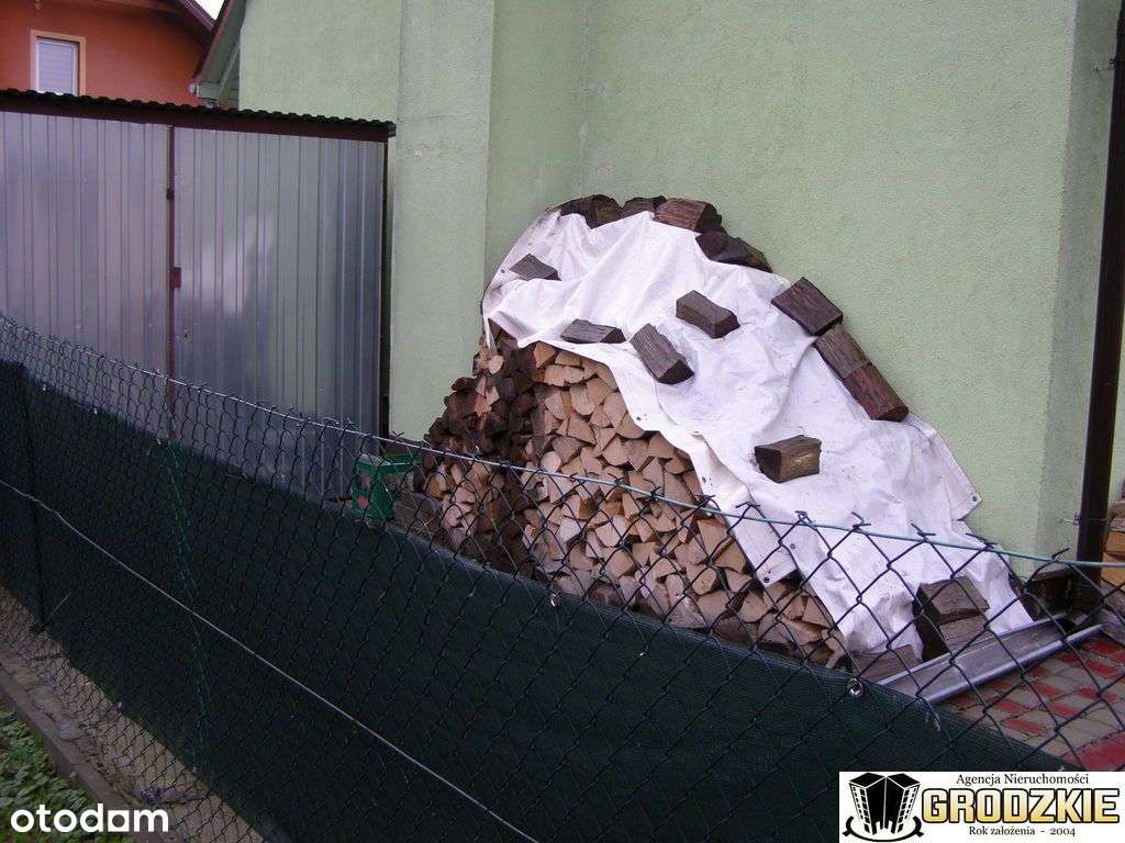 Niewielki dla emeryta lub rodziny-2