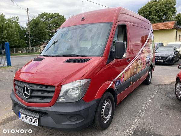 Mercedes-Benz Sprinter - 11