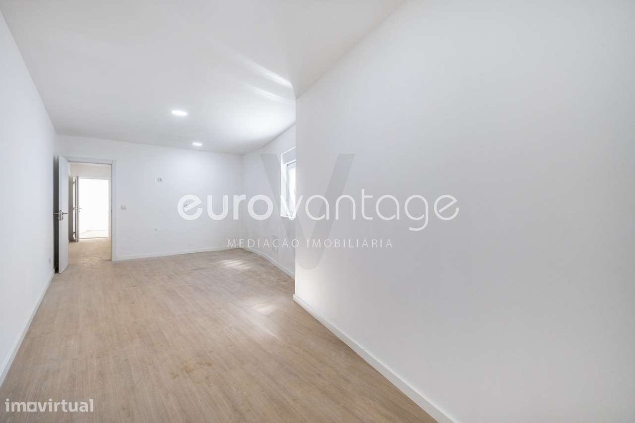 Moradia T2 + T1 em Souto de Cima - Leiria-11