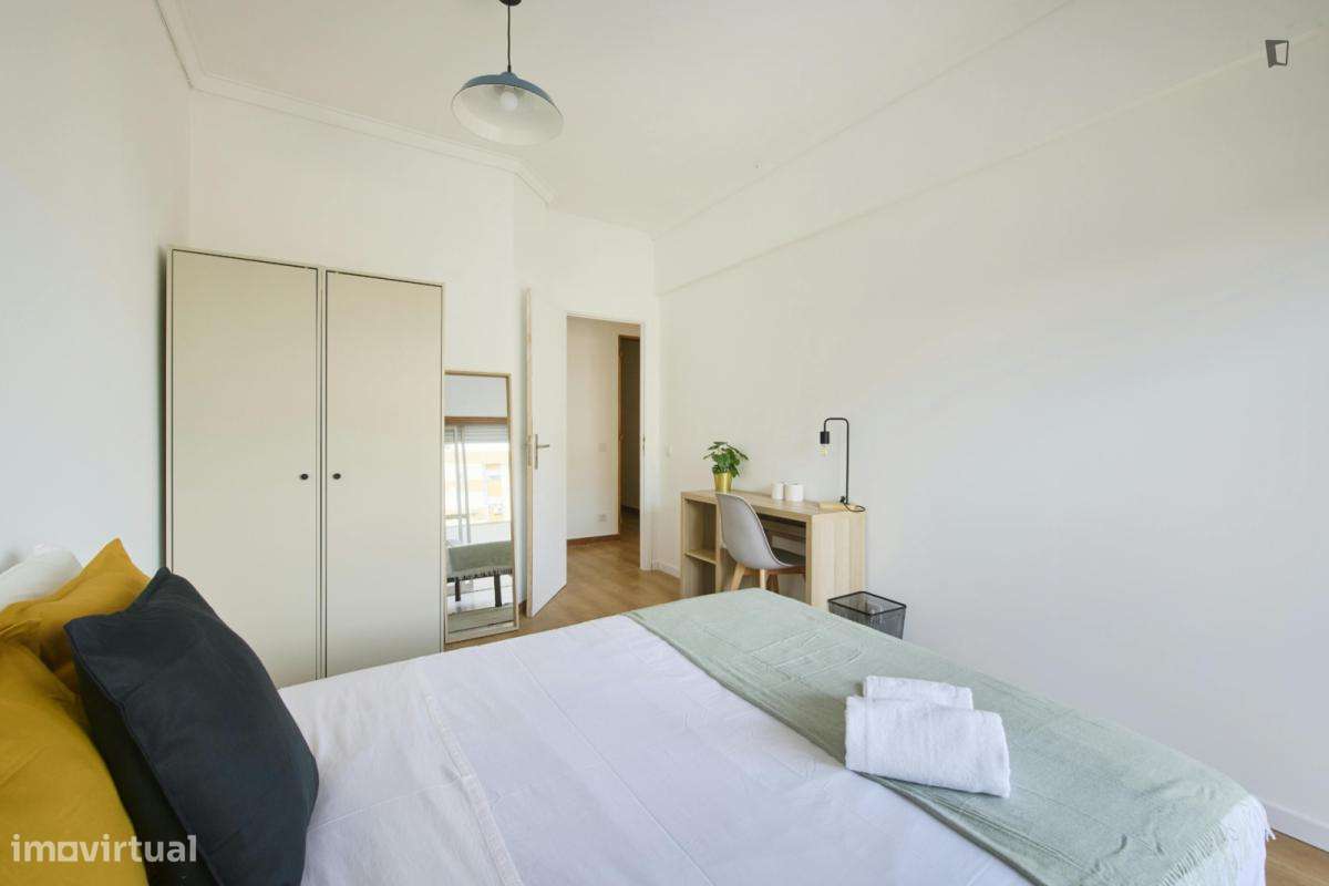 Quarto - localizado em Lumiar Lisbon - Grande imagem: 3/7