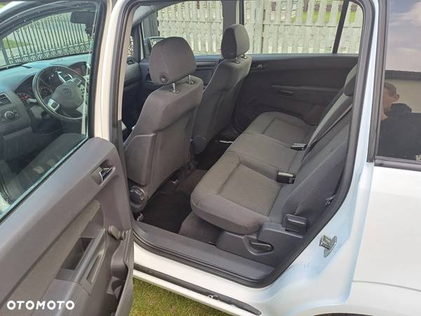 Opel Zafira 1.6 Elegance - 8