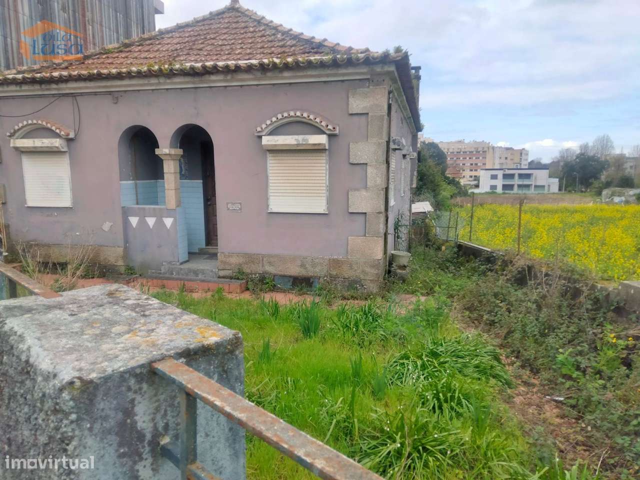 Terreno para construção em altura ou restauro da moradia existente - Grande imagem: 4/8