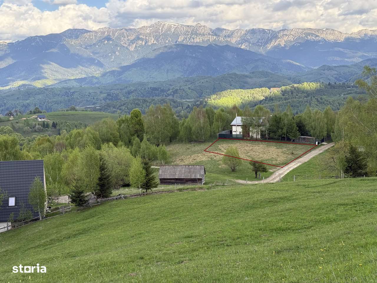 Teren intravilan 1000 mp in Pestera, Comuna Moieciu la 12 km de Bran-1