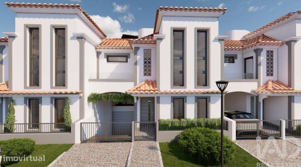 Casa / Villa T4 em Estômbar e Parchal de 322,00 m2 - Grande imagem: 4/22