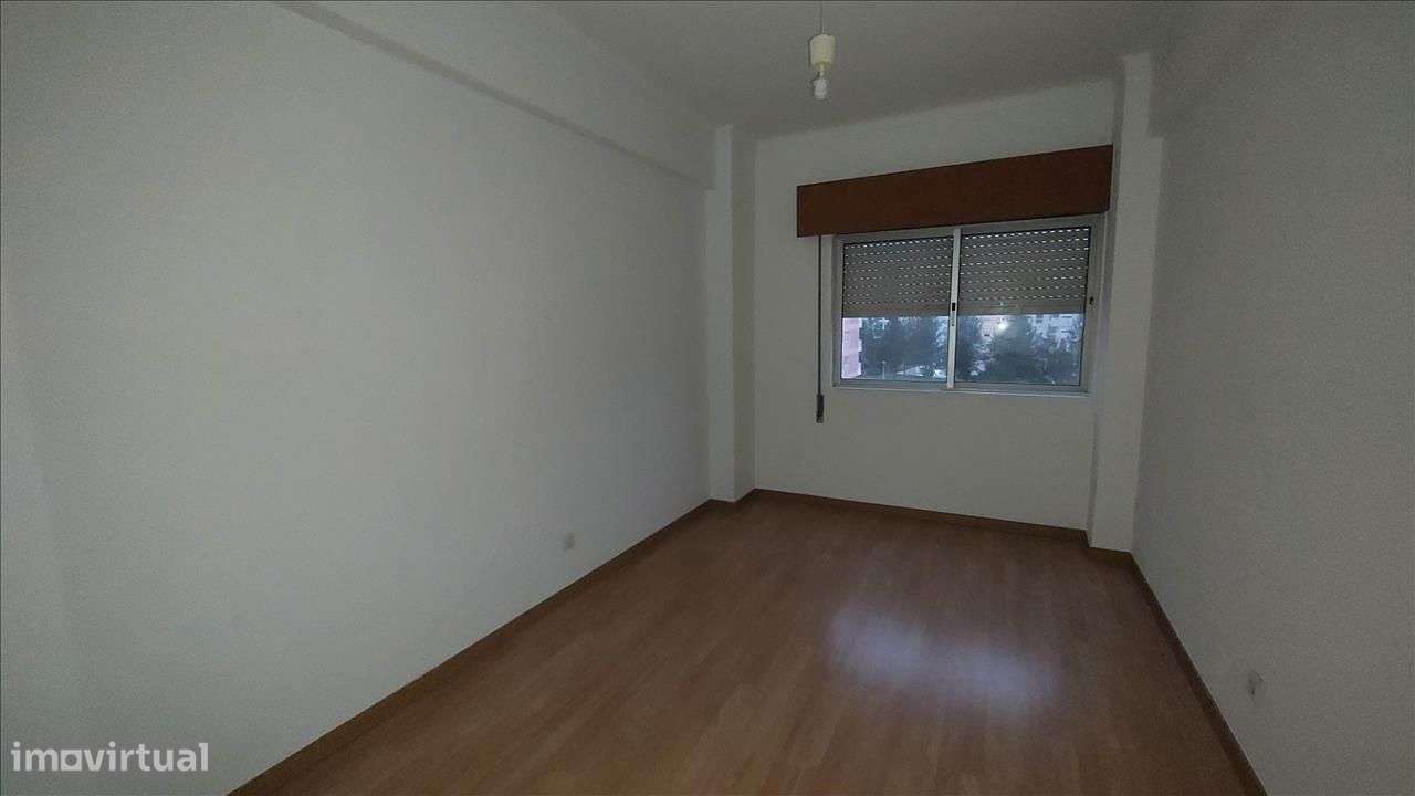 T2 em Sintra, excelente oportunidade de investimento - Grande imagem: 5/8