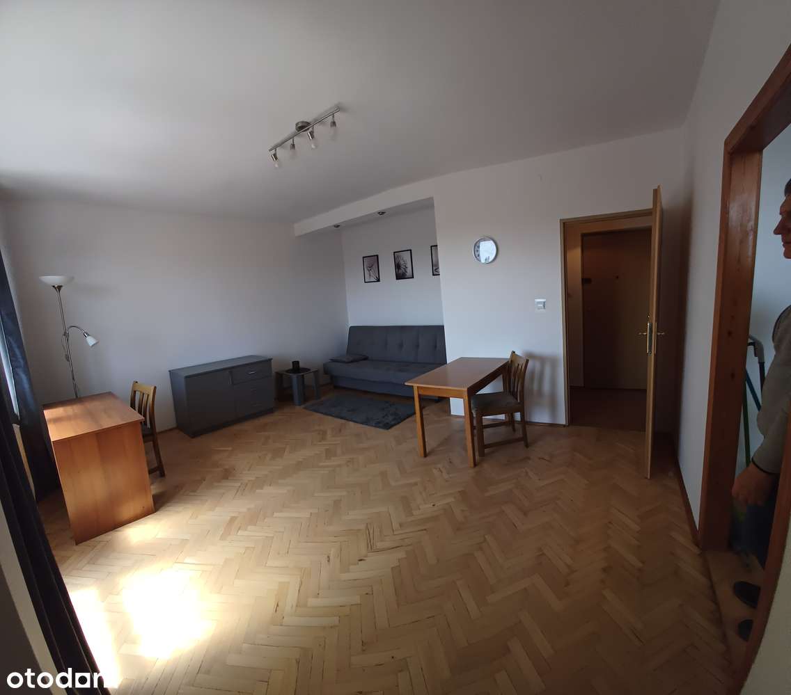 Wynajmę kawalerkę na Os.Młodych