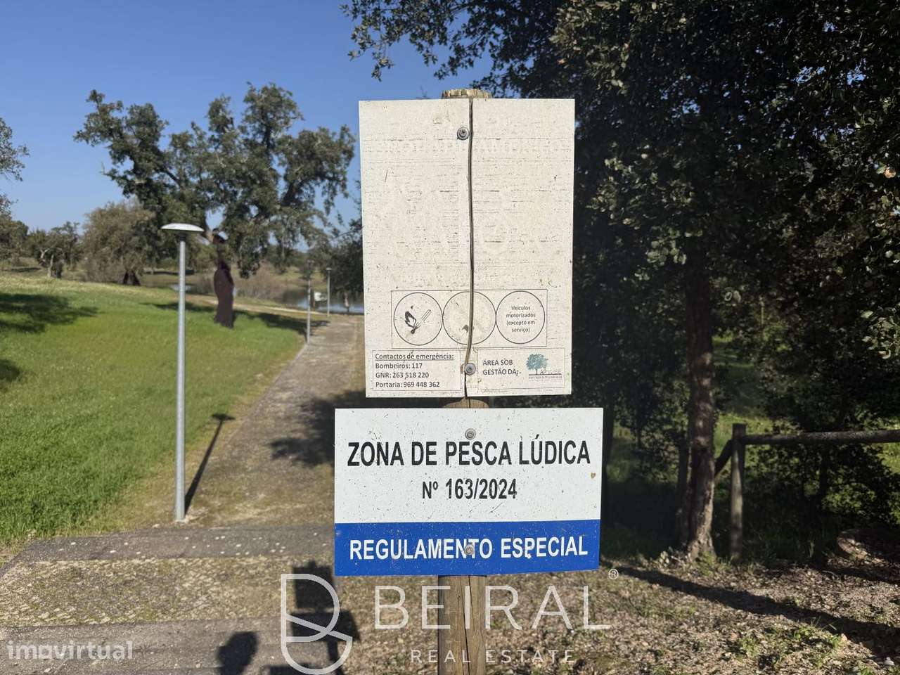 TERRENO DE PRESTÍGIO FRENTE AO LAGO NO GOLF DE SANTO ESTÊVÃO-20