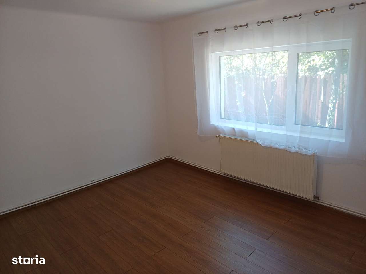 M. Bravu, casa 4cam., buc, gr.san., ST-1986mp, 135000E-10