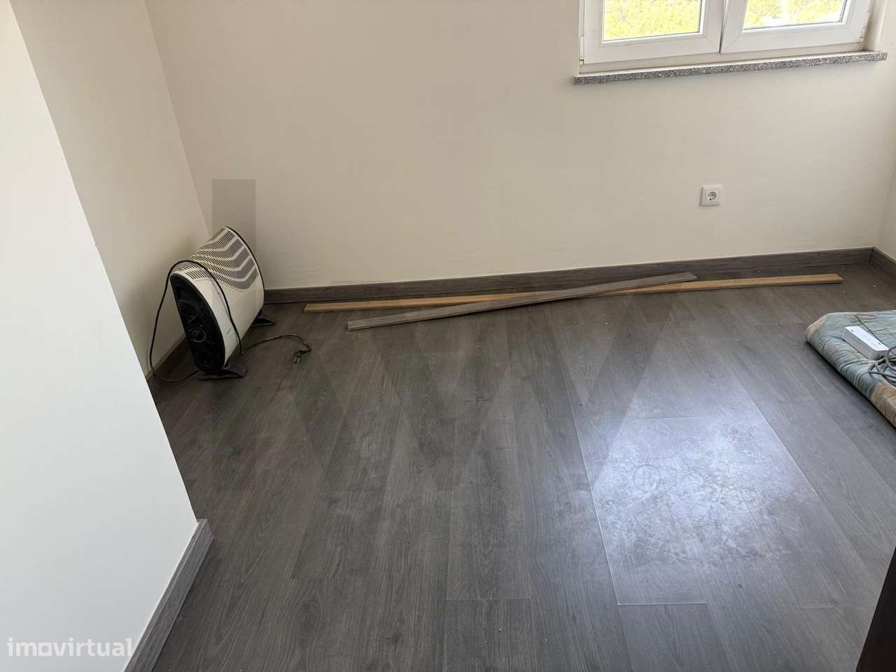 Moradia isolada em Fiscal -Amares - Grande imagem: 5/41