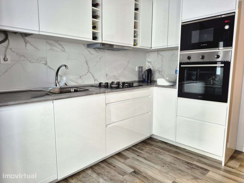 Apartamento T3 em Ferragudo, Lagoa - Grande imagem: 5/23