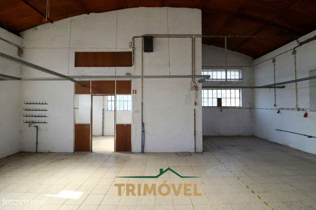 Armazém  Venda em São Roque,Oliveira de Azeméis-14