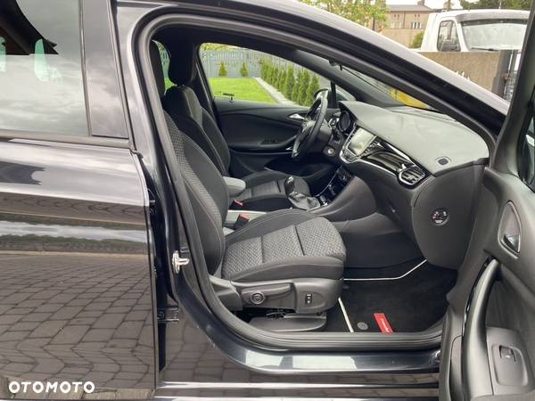 Opel Astra 1.4 Turbo Sports Tourer Innovation - 17