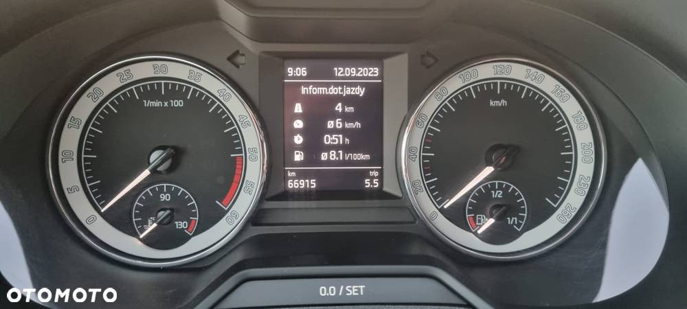 Skoda Octavia 2.0 TDI Drive DSG - 7