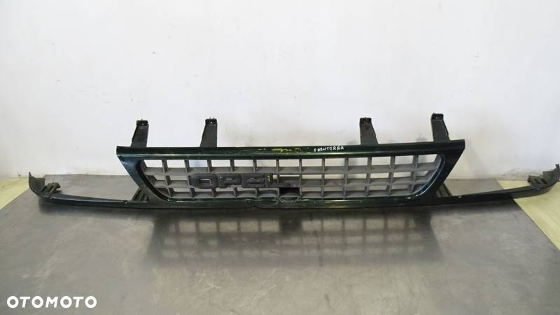 GRILL ATRAPA OPEL FRONTERA 2.2 - 9