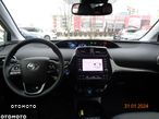 Toyota Prius Hybrid Executive - 18