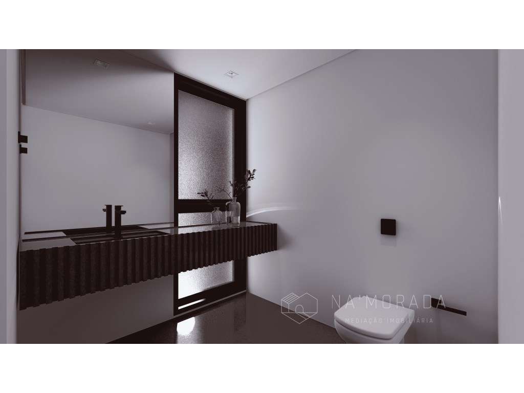 Apartamento T3 com terraço de 40m2 em São Félix da Marinha-13