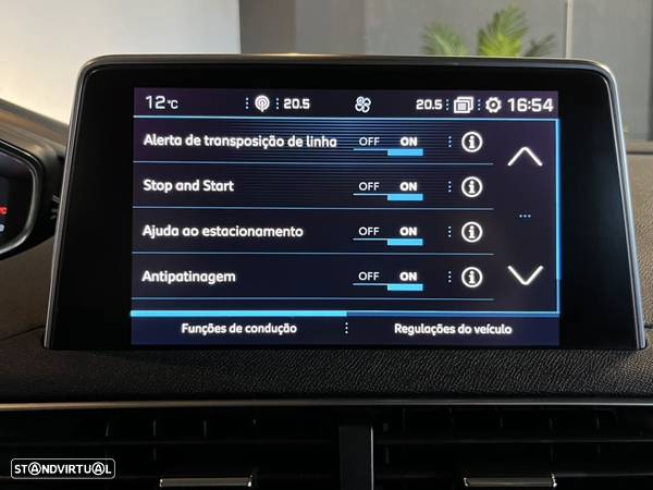 Peugeot 3008 BlueHDi 130 Stop & Start EAT8 Allure - 24