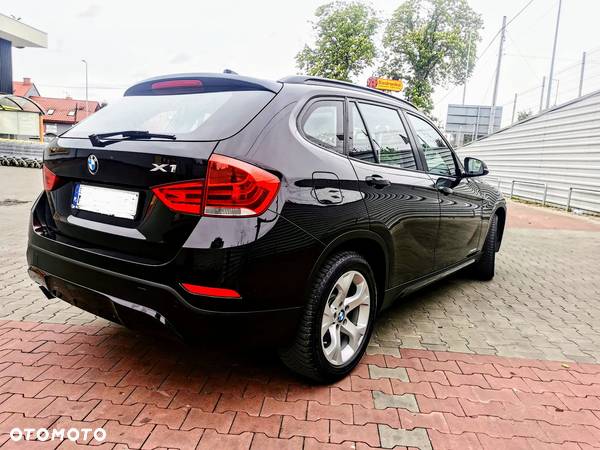 BMW X1 xDrive25d Sport Line - 11