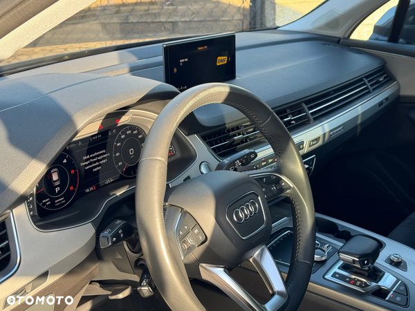 Audi Q7 50 TDI Quattro Tiptronic - 23