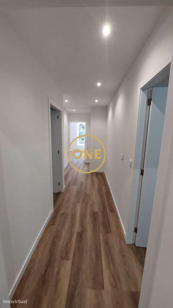 Apartamento Renovado T2+1 em Riba de Ave-14