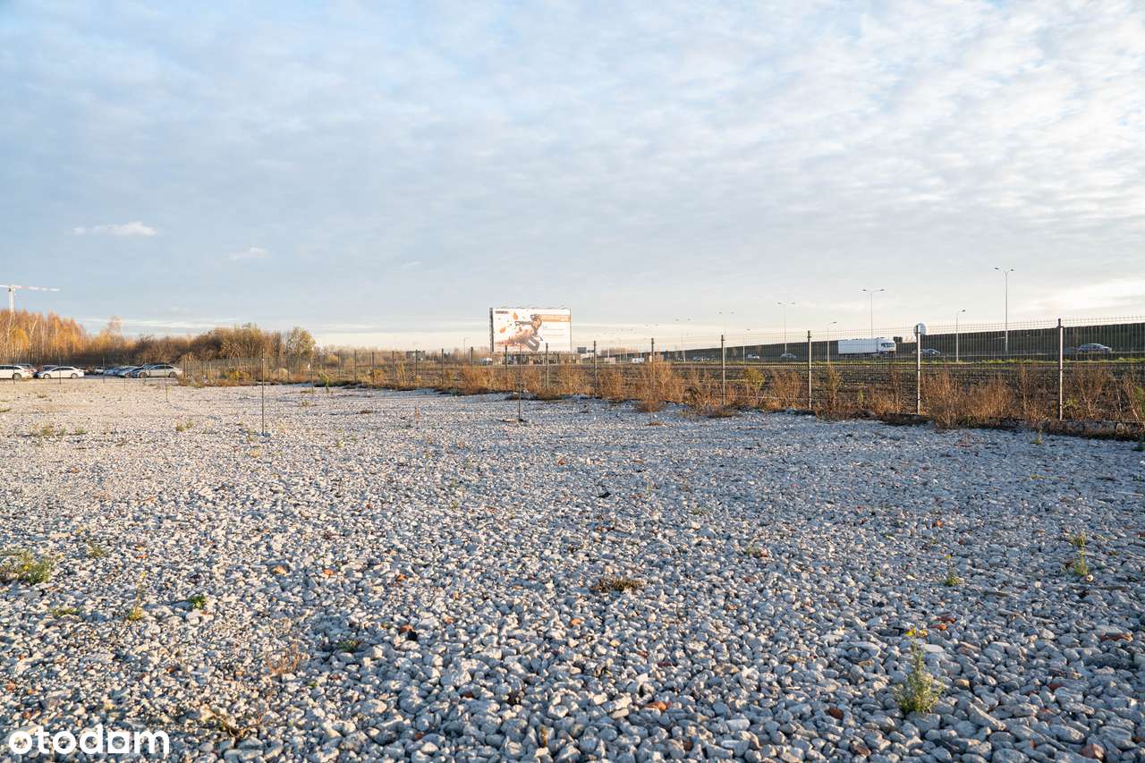 Utwardzony, monitorowany, ogrodzony plac na wynajem - Pełny obrazek: 1/2