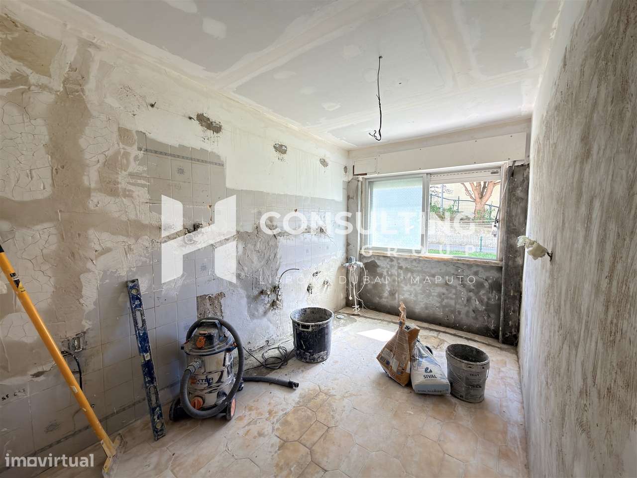Apartamento T3 Venda em Cacém e São Marcos,Sintra-29