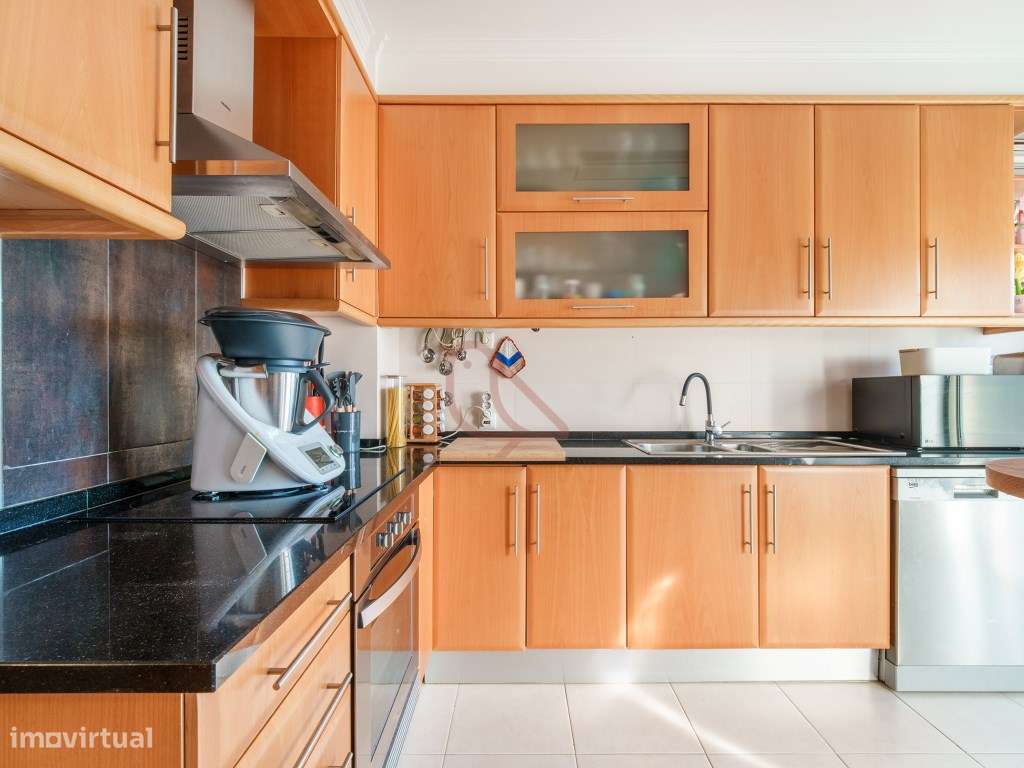 T3 com Terraço Envolvente e Garagem de 70 m² | Casais Castelo, Riachos-9
