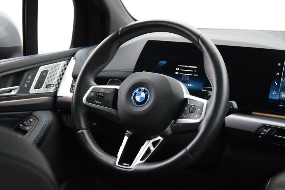 BMW Seria-2 1.5 Plugin Hybrid 245 KM — zdjęcie 4