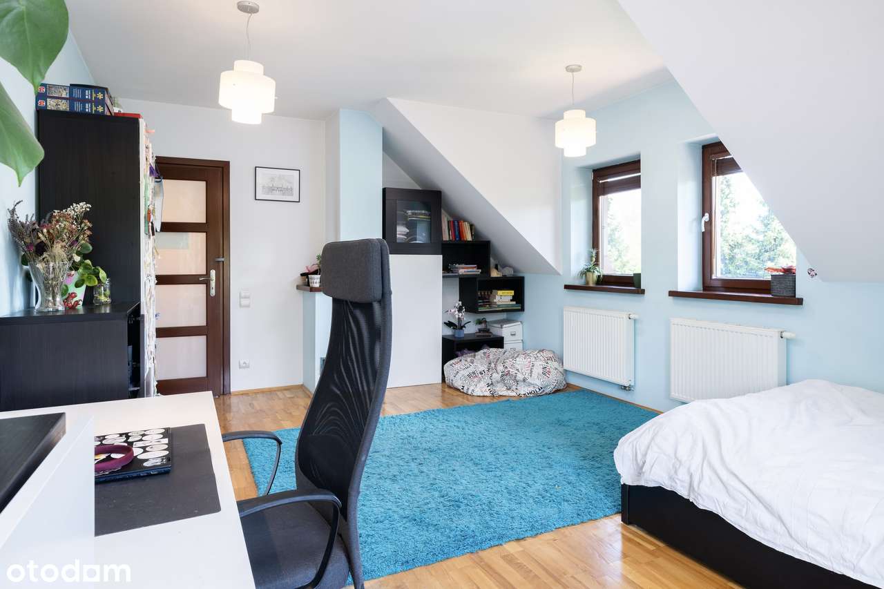 Zadbany ogród • Fotowoltaika • Klimatyzacja • Kominek-9