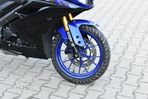 Yamaha YZF - 4