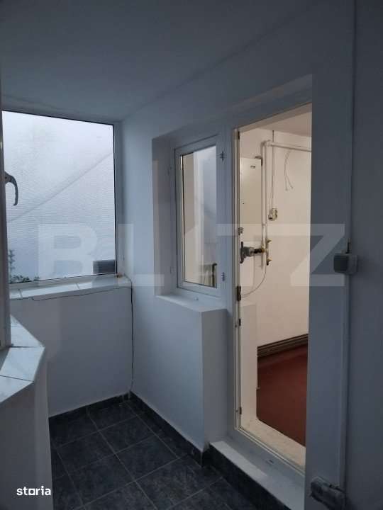 Apartament 3 camere, 66 mp, decomandat, zona- Micro 4 - Imagine principală: 1/10