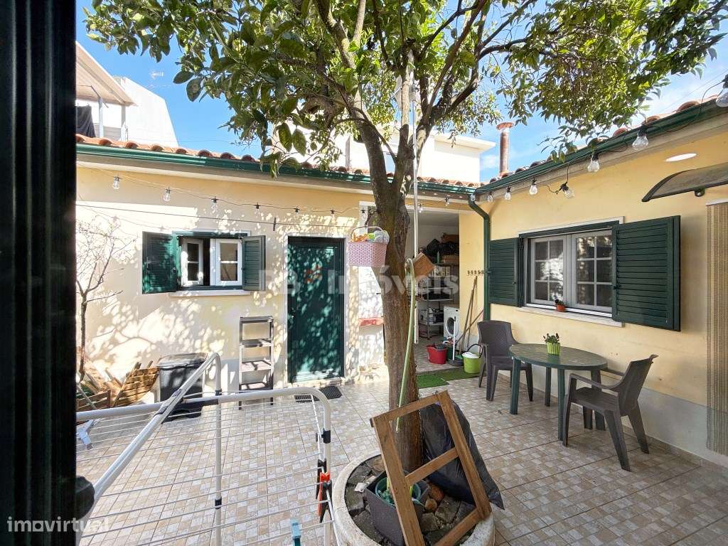 Moradia T4 com espaço exterior - Entroncamento - Grande imagem: 4/60