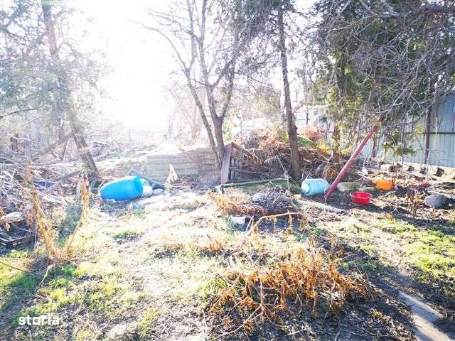 Gara-strada Labirint teren 817 mp ideal constructii comerciale.-0