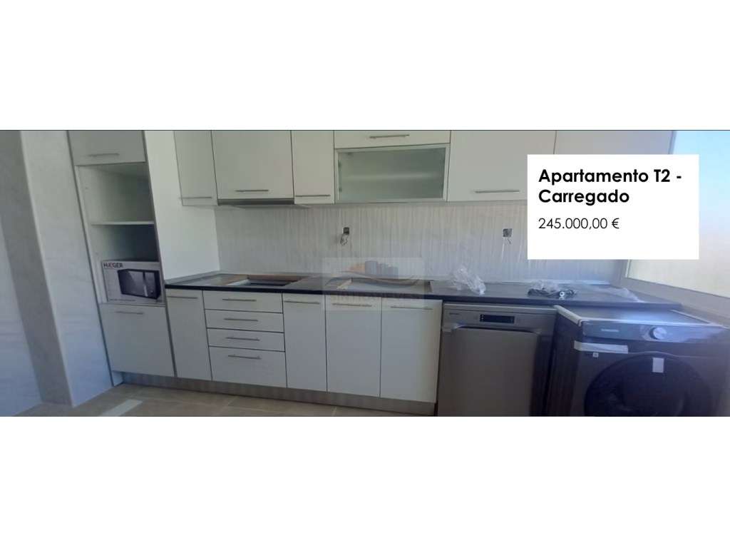 Apto T2 com 2 WC's, na Urbanização da Barrada, no Carregado, ao lad... - Grande imagem: 2/10