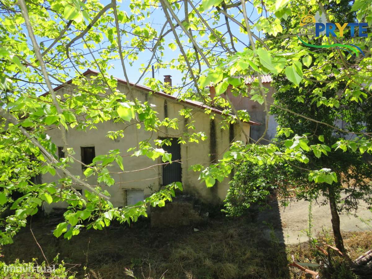 Duas moradias com potencial no Braçal – Proença-a-Nova-33