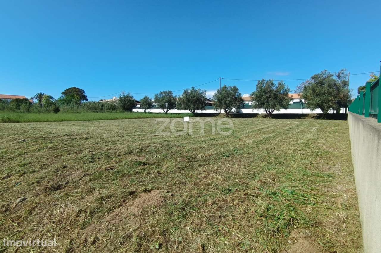 Terreno Urbano para Construção | 1.120 m² | Azoia – Rua da Escola - Grande imagem: 5/8