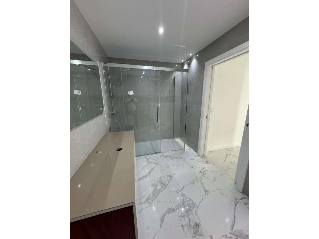 Duplex T4 de Luxo - Elegância, Espaço e Exclusividade num Condomíni...-15