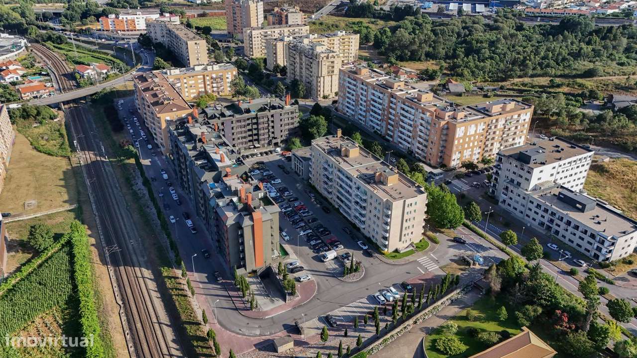 Lindíssimo T3, Edif. Camaleão, Valongo, 157 m2 de Elegância e Conforto-31