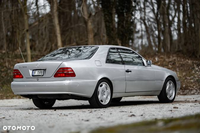 Mercedes-Benz CL 500 - 6