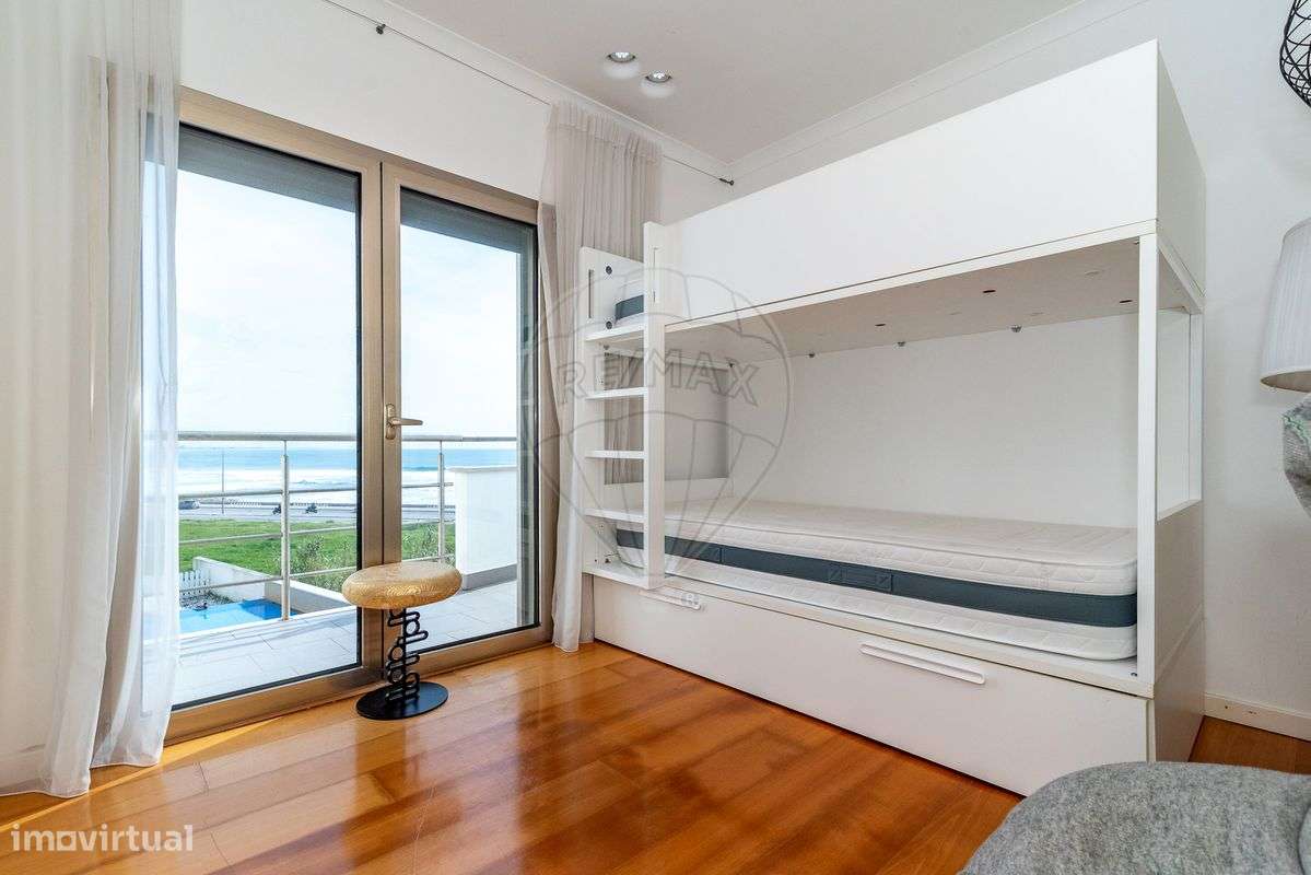 Moradia T5 para venda-27