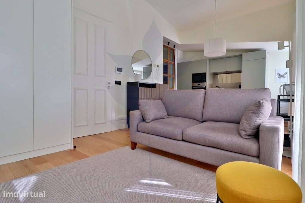 Apartamento T1 Mobilado e Equipado-2