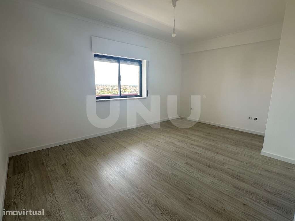 Apartamento T3 Remodelado-14